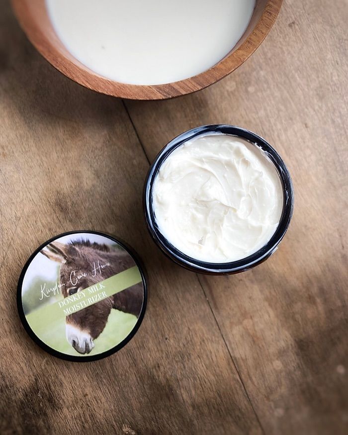 Beneficiile Laptelui de Măgăriță pentru Îngrijirea Pielii