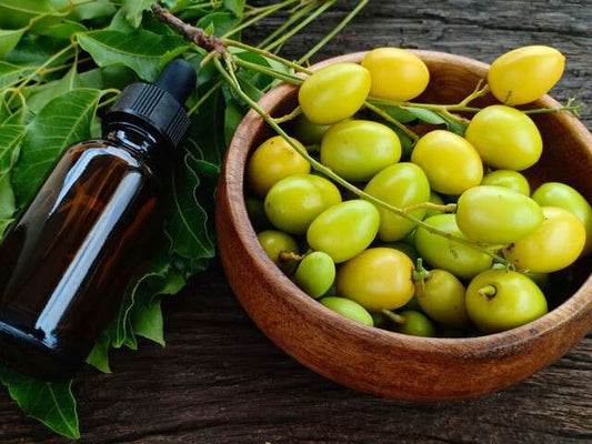 Beneficiile Uleiului de Neem